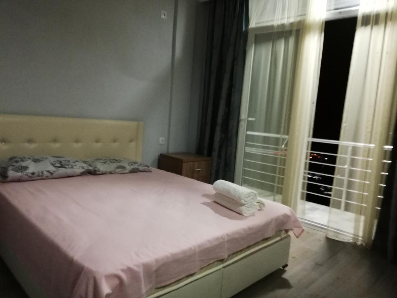 Albatross Kvariati Guest House Екстер'єр фото