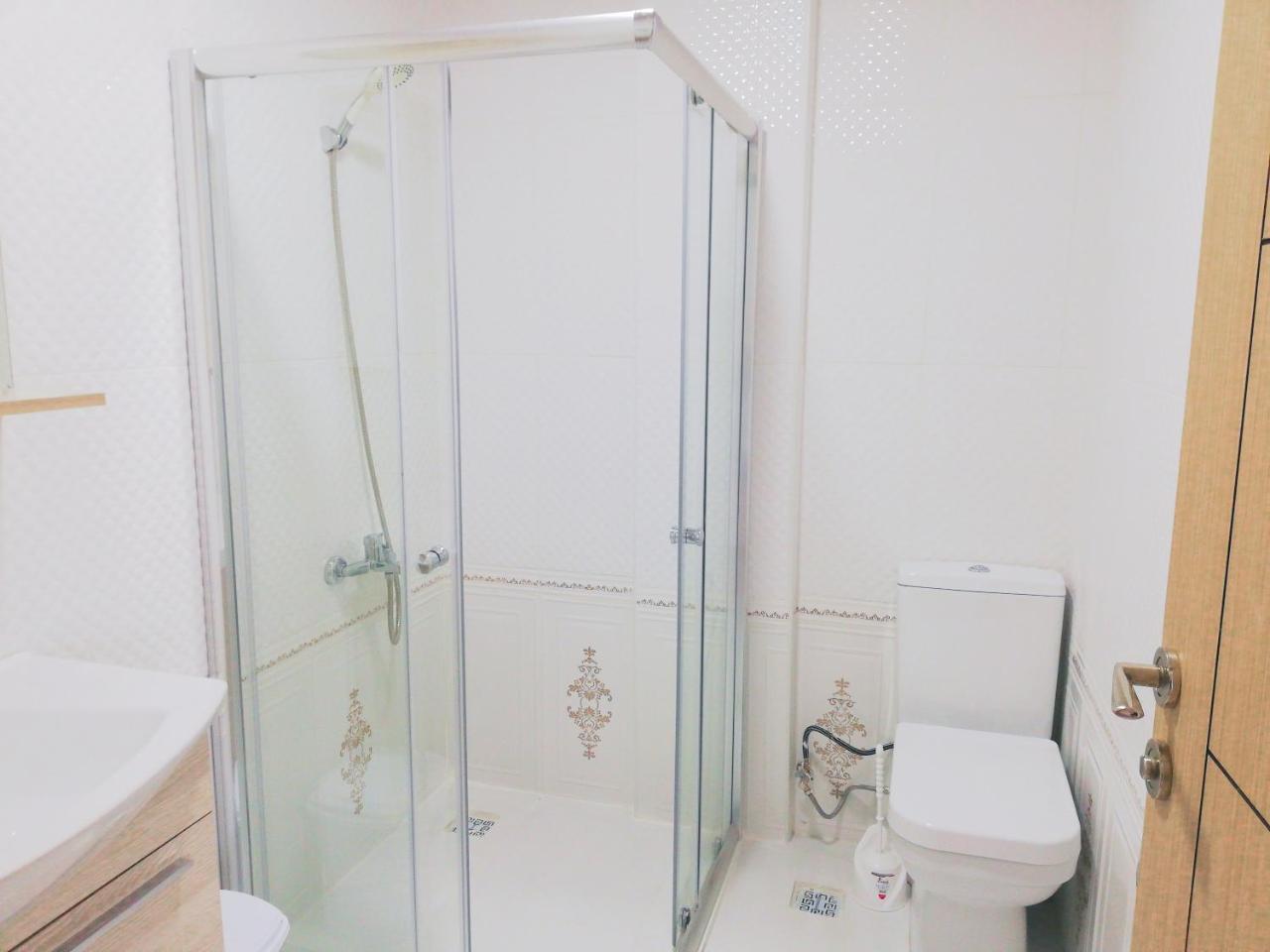 Albatross Kvariati Guest House Екстер'єр фото